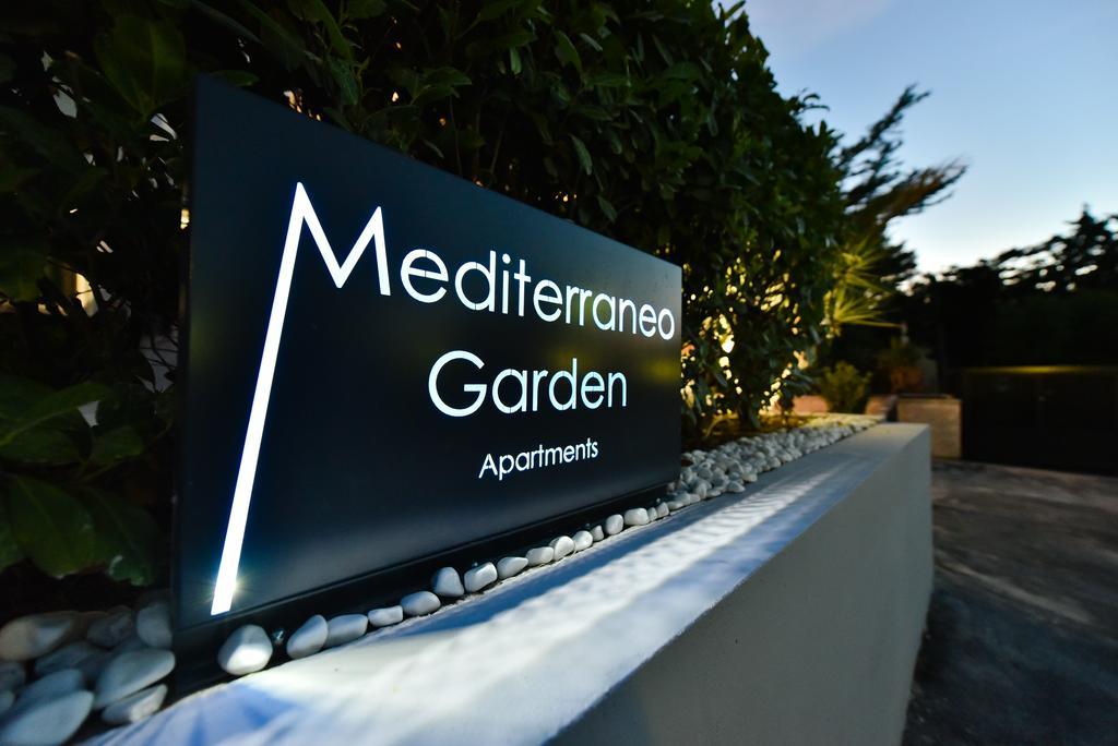 Mediterraneo Garden Apartments Petrčane Exterior foto