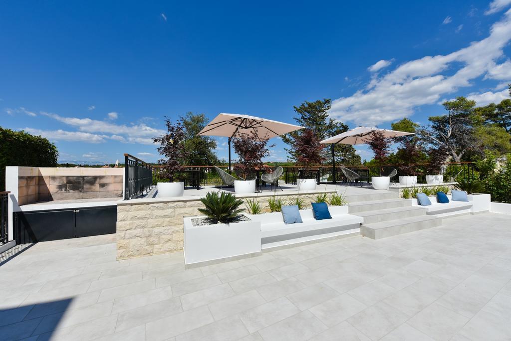Mediterraneo Garden Apartments Petrčane Exterior foto